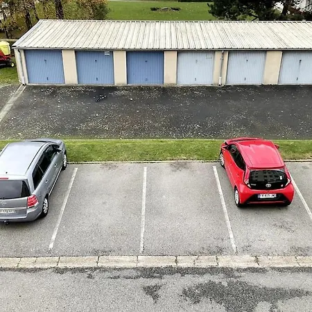 Coup De Coeur F2 Standing Design Et Parking Apartamento *